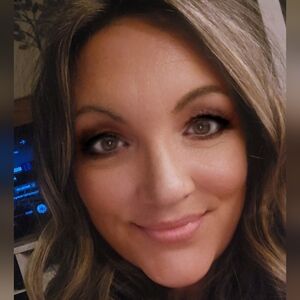 Meet your Posher, Tina